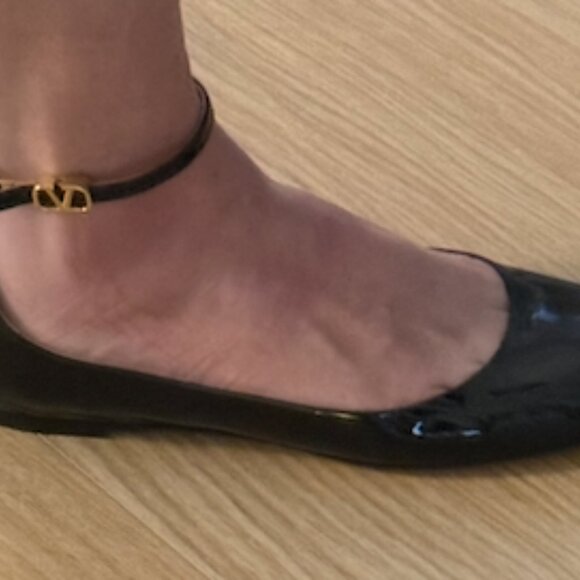 ✨ Valentino Garavani “Tango” Black Patent Flats – Brand New in Box  38.5/8.5 - Picture 10 of 13